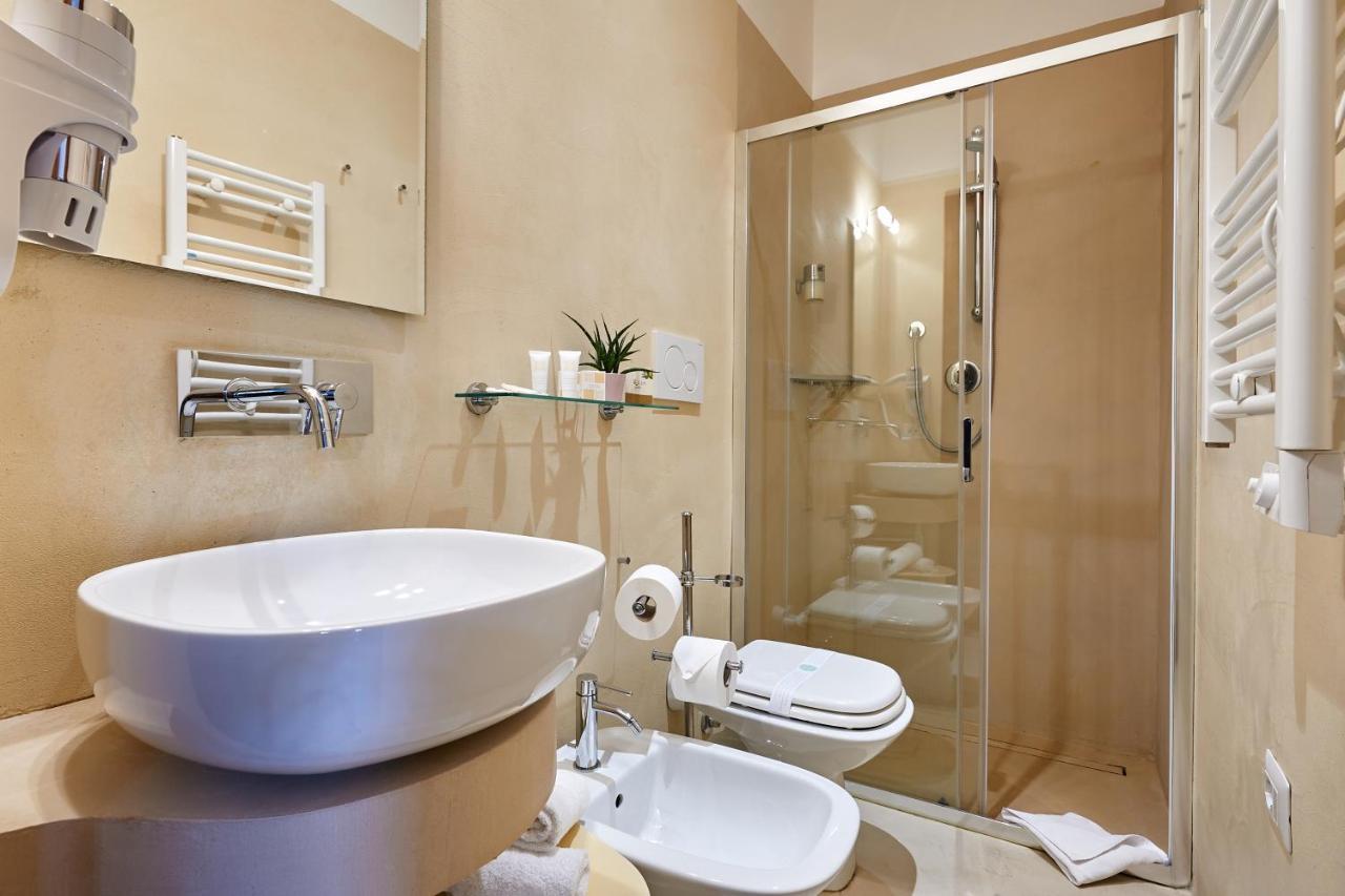Fabrizio'S Rooms Roma Exterior foto