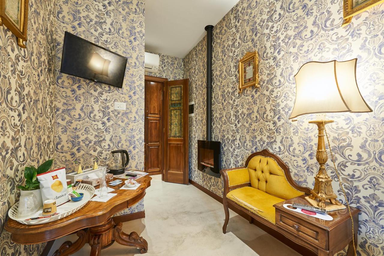 Fabrizio'S Rooms Roma Exterior foto